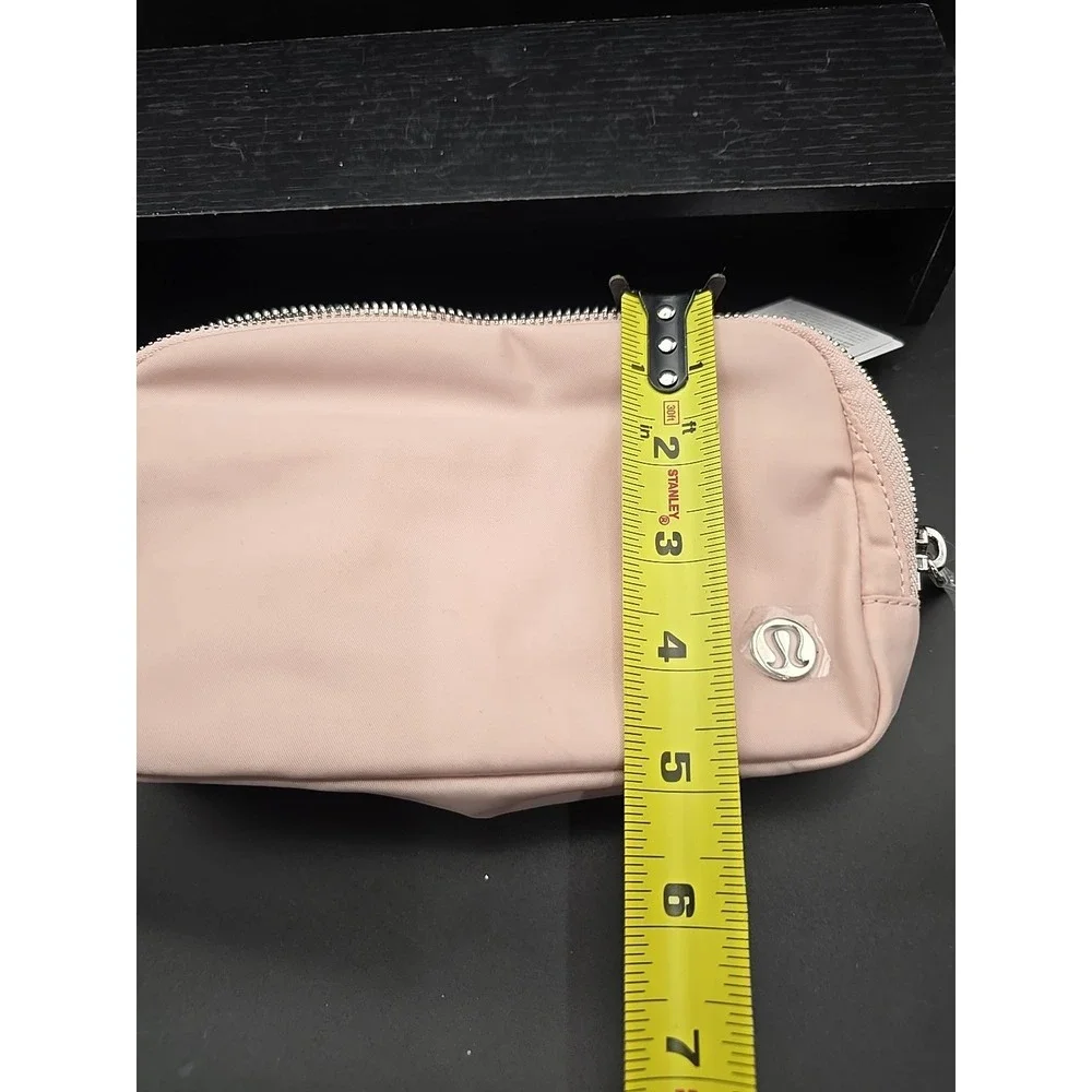 Lululemon Pink Everywhere Belt Bag Adjustable Waist Bag Crossbody Pouch New‎